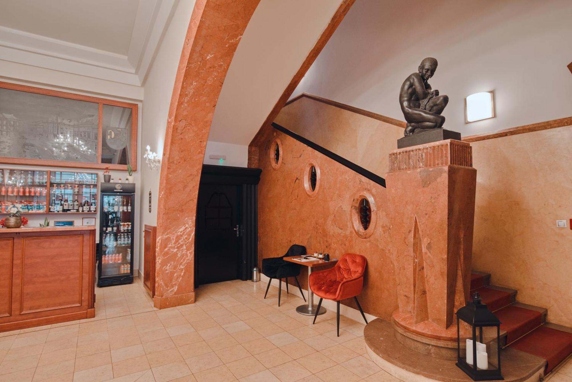 Hotel Grand Hradec Králové Exterior foto